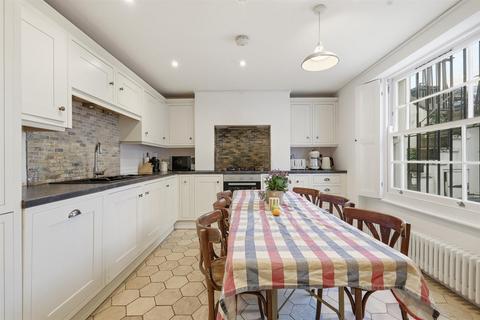 undefined, Chantry Street, London N1