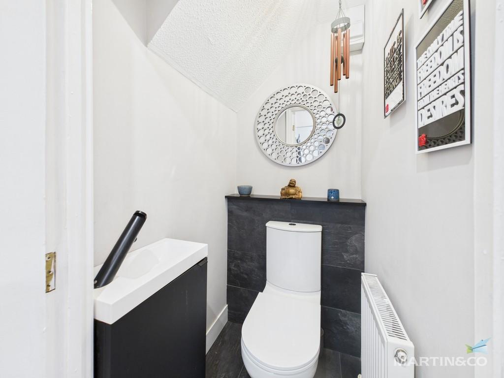 Guest wc 2