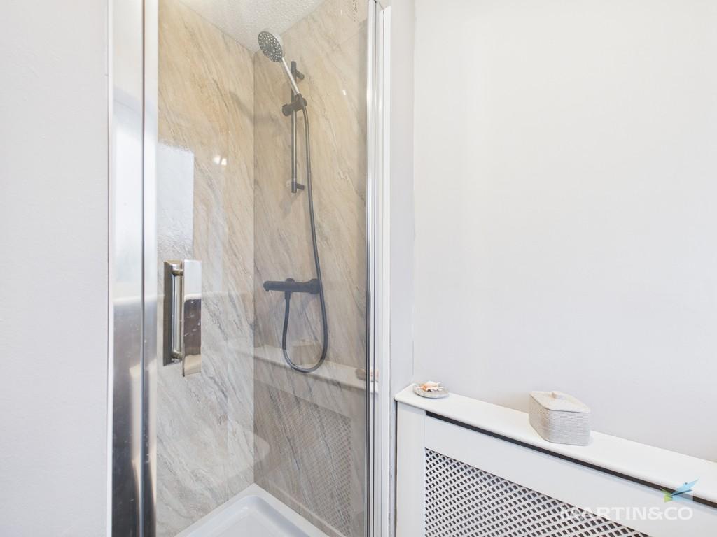 Ensuite1