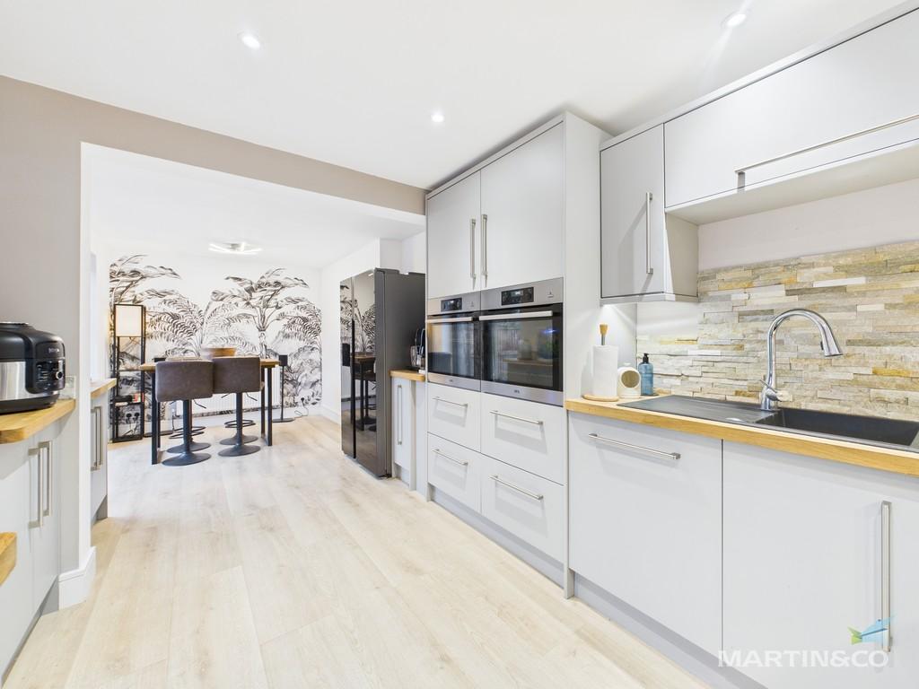 Kitchen1