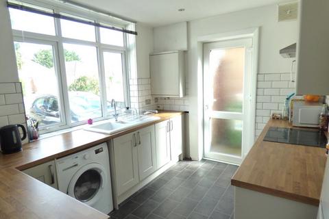 undefined, Mossley Avenue