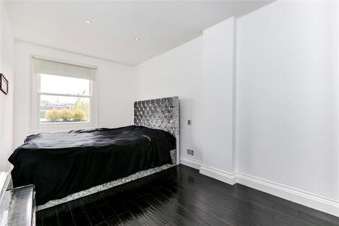 undefined, Blenheim Crescent, London W11