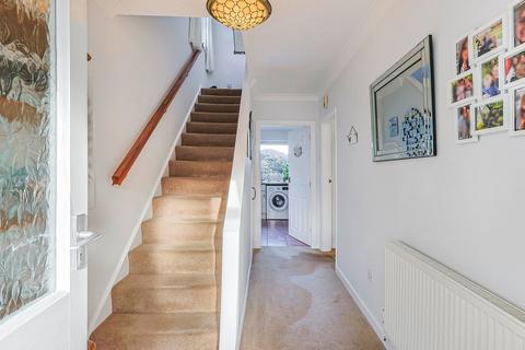 3 bedroom semi-detached house for sale, Tasman Close, Christchurch