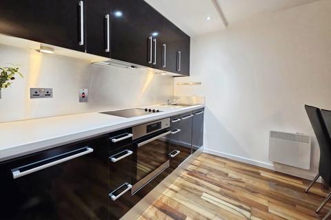 2 bedroom apartment to rent, Whitehall Waterfront, Riverside Way LS1