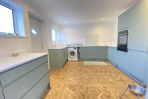2 bedroom detached bungalow for sale, Bracken Avenue, Cromer NR27