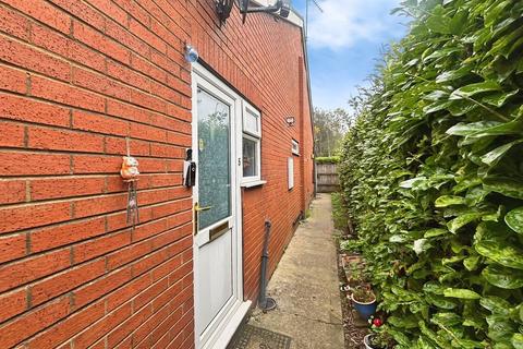 1 bedroom terraced bungalow for sale, The Elms, Scotter