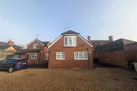 2 bedroom detached house for sale, High Street, Broughton, Stockbridge