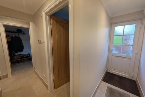 2 bedroom detached house for sale, High Street, Broughton, Stockbridge