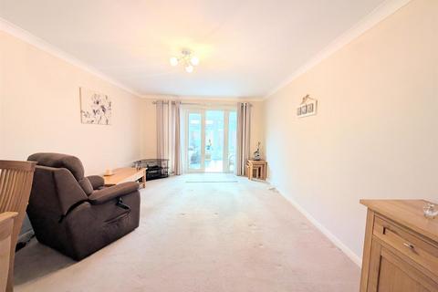 undefined, Ainsley Gardens, Boyatt Wood