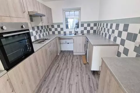 4 bedroom semi-detached house for sale - Ansicht 6