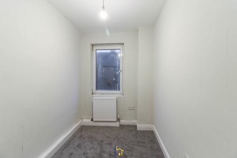undefined, Dunton Street, Woodgate