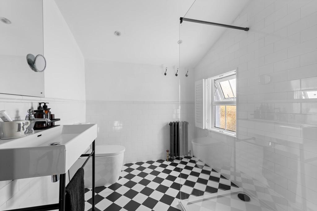 34 Westminster Rd, Hoole, Chester CH2 3 AU, UK8