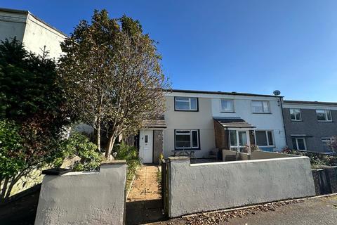3 bedroom end of terrace house to rent, Trecarne, Falmouth TR11