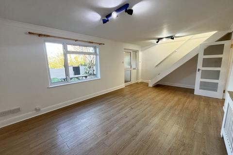 3 bedroom end of terrace house to rent, Trecarne, Falmouth TR11