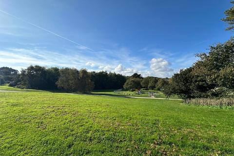 3 bedroom end of terrace house to rent, Trecarne, Falmouth TR11