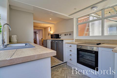 2 bedroom semi-detached house for sale, High Street, Tollesbury, CM9
