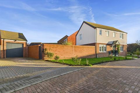 Howes Road, Bradwell