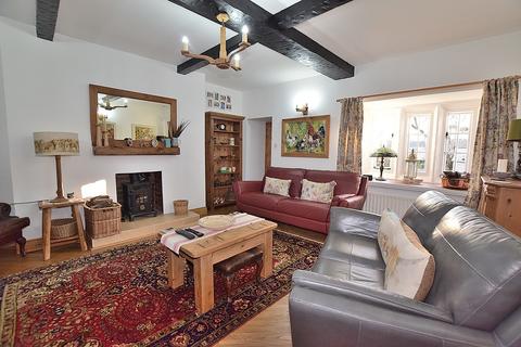 4 bedroom cottage for sale, Kirby Hill