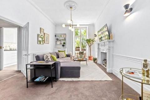 1 bedroom apartment to rent, St George's Square, Pimlico, London, SW1V