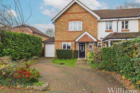 3 bedroom end of terrace house for sale, Turnpike End, Aylesbury HP21