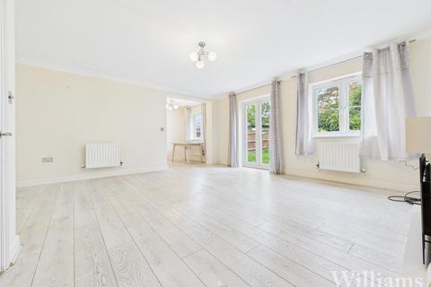 3 bedroom end of terrace house for sale, Turnpike End, Aylesbury HP21