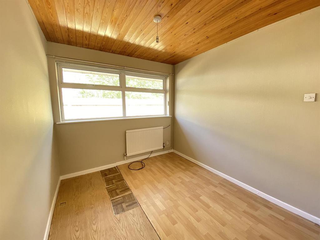 Bedroom 3.jpg