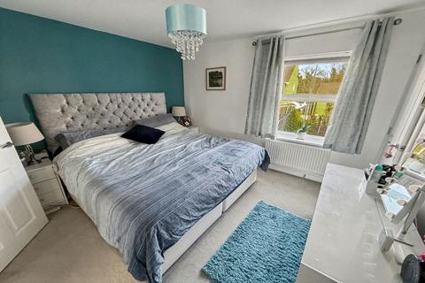 undefined, Silk Throwsters Way, Whitchurch, RG28 7FU