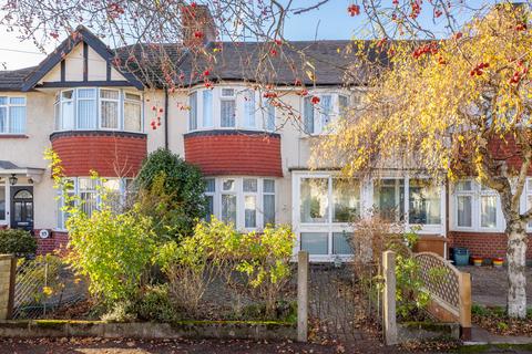 Kew Crescent, Sutton SM3