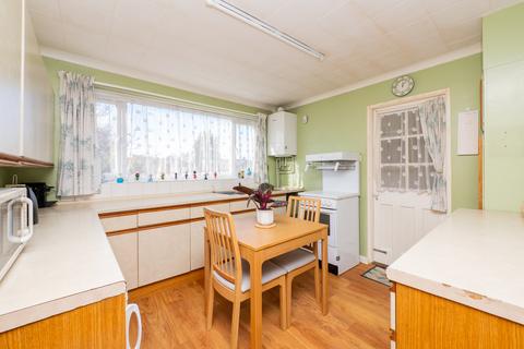 undefined, Kew Crescent, Sutton SM3