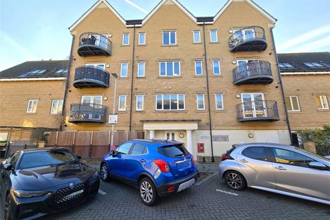 2 bedroom apartment for sale, Varcoe Gardens, Hayes, Greater London, UB3