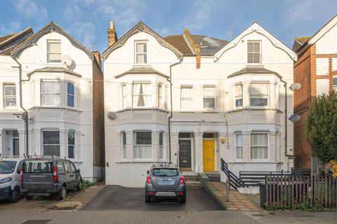 Gleneagle Road, Streatham, London, SW16