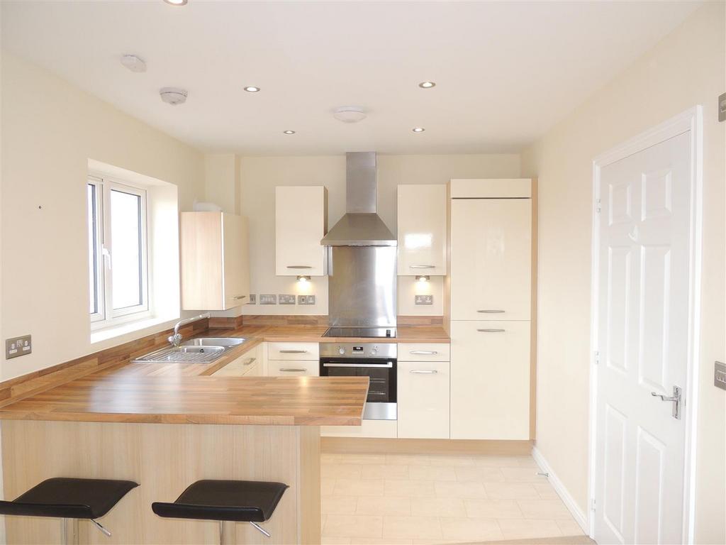 Lounge/Kitchen