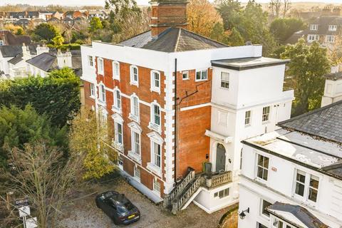 undefined, Palace Road, East Molesey KT8