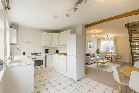 3 bedroom terraced house to rent, Holyport, Maidenhead SL6