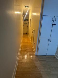 3 bedroom flat share to rent, Acton Lane, London NW10