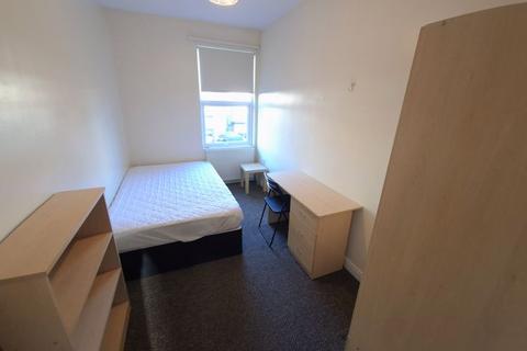 5 bedroom terraced house for sale, Stanmore Road, Leeds