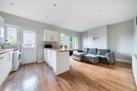 3 bedroom semi-detached house for sale, Sidcup Road, London SE9