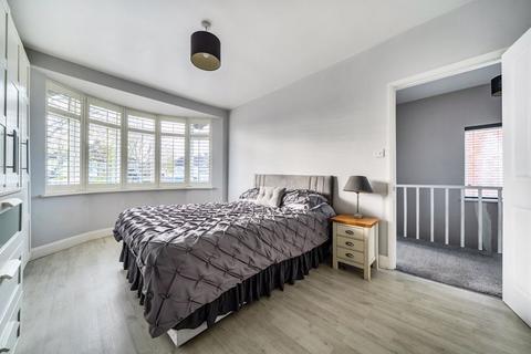 3 bedroom semi-detached house for sale, Sidcup Road, London SE9