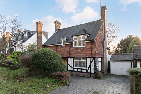 3 bedroom detached house for sale, Hereward Avenue, West Purley