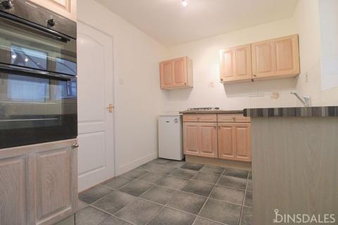 2 bedroom semi-detached house to rent, Lloyds Drive, Low Moor, Bradford, BD12 0HB