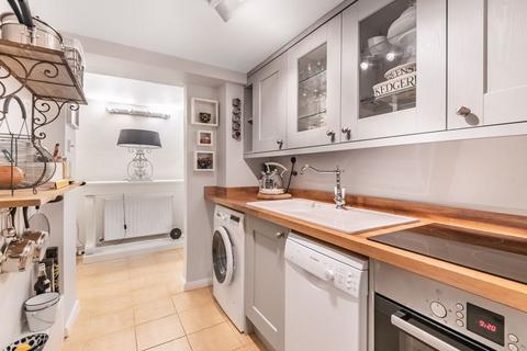 undefined, Fair Hill, Surrey GU7