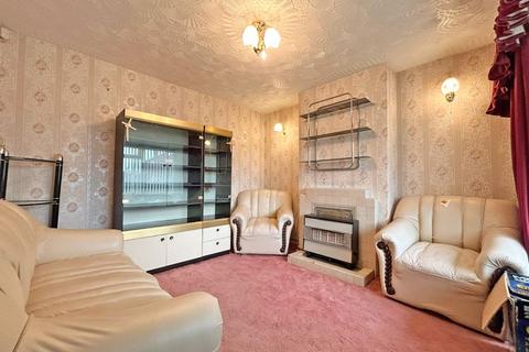 3 bedroom semi-detached house for sale, Broadmoor Road, Bilston