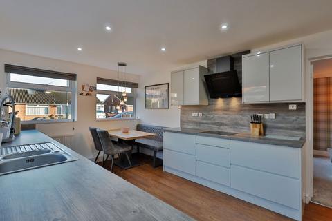 3 bedroom semi-detached bungalow for sale, Malvern Close, York YO32