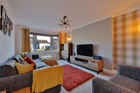 3 bedroom semi-detached bungalow for sale, Malvern Close, York YO32