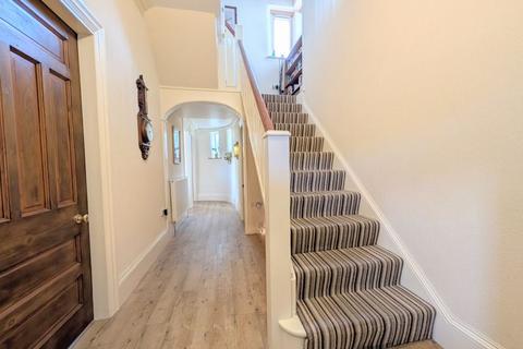 undefined, Golf Open 2026 - Belvedere Road, Ainsdale - Sleeps 9