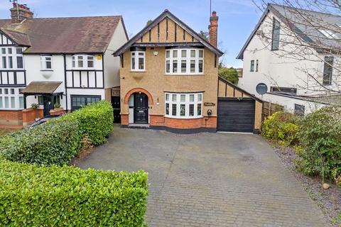 Alexander Lane, Shenfield, Brentwood CM15