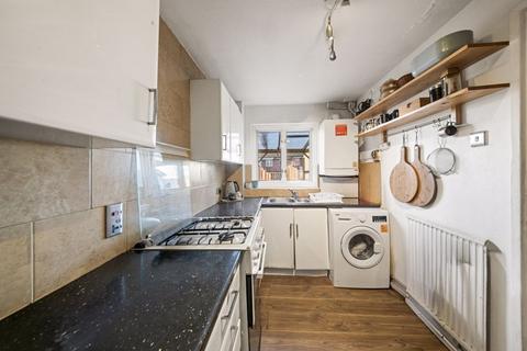 3 bedroom end of terrace house for sale, Lancaster Road, Northolt