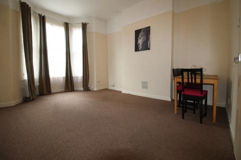 undefined, St Marys Crescent, Leamington Spa