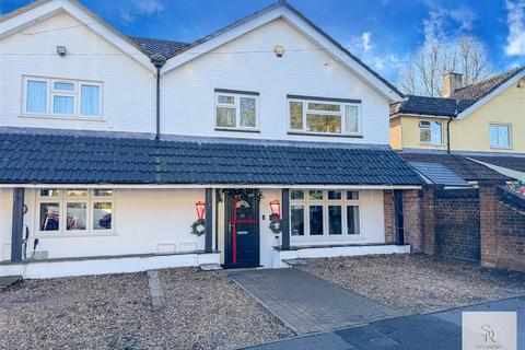 4 bedroom semi-detached house for sale, Horselers, Hemel Hempstead HP3