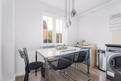 4 bedroom terraced house for sale, Bywell Court, Milton Keynes